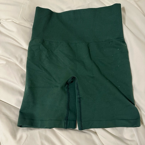 TNA Green Biker Shorts - Picture 1 of 1